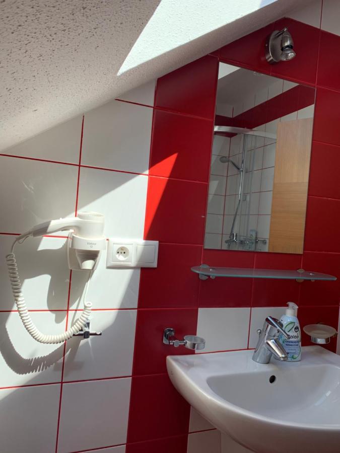 Eltako Penzion Karlovy Vary Ngoại thất bức ảnh