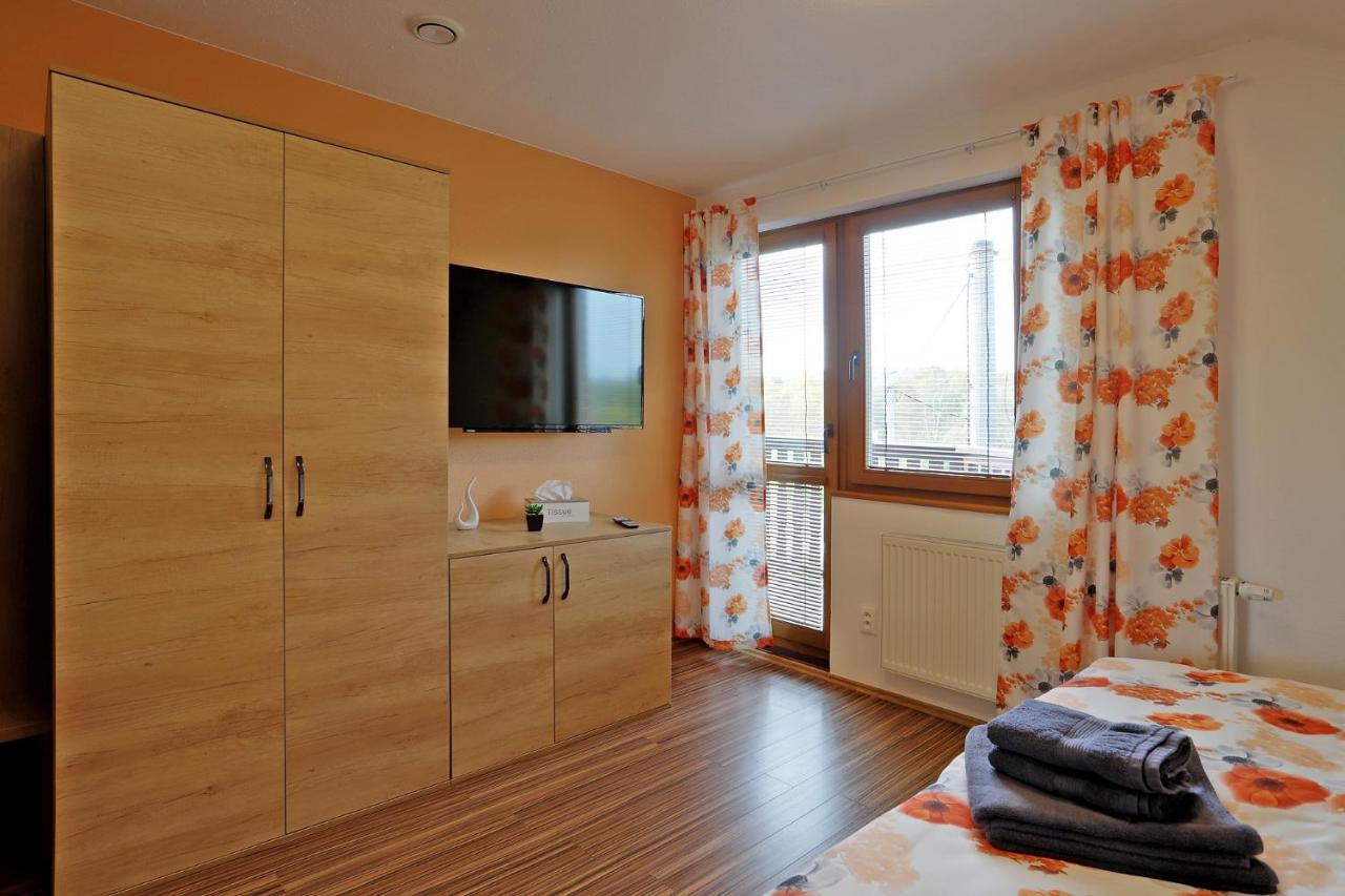 Eltako Penzion Karlovy Vary Ngoại thất bức ảnh