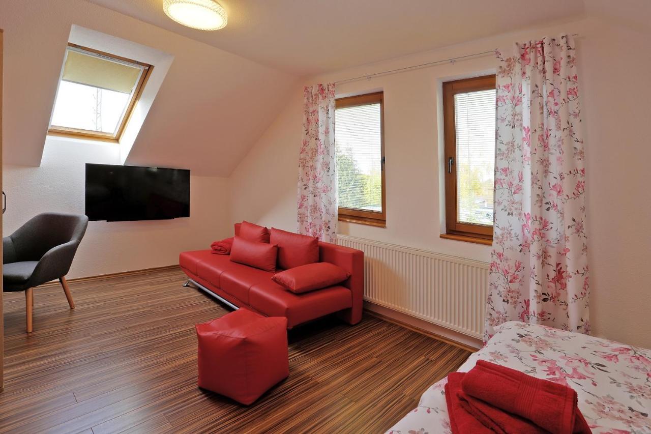 Eltako Penzion Karlovy Vary Ngoại thất bức ảnh