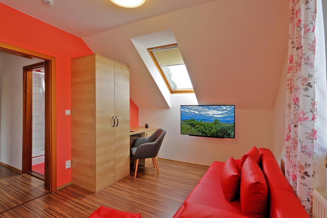 Eltako Penzion Karlovy Vary Ngoại thất bức ảnh